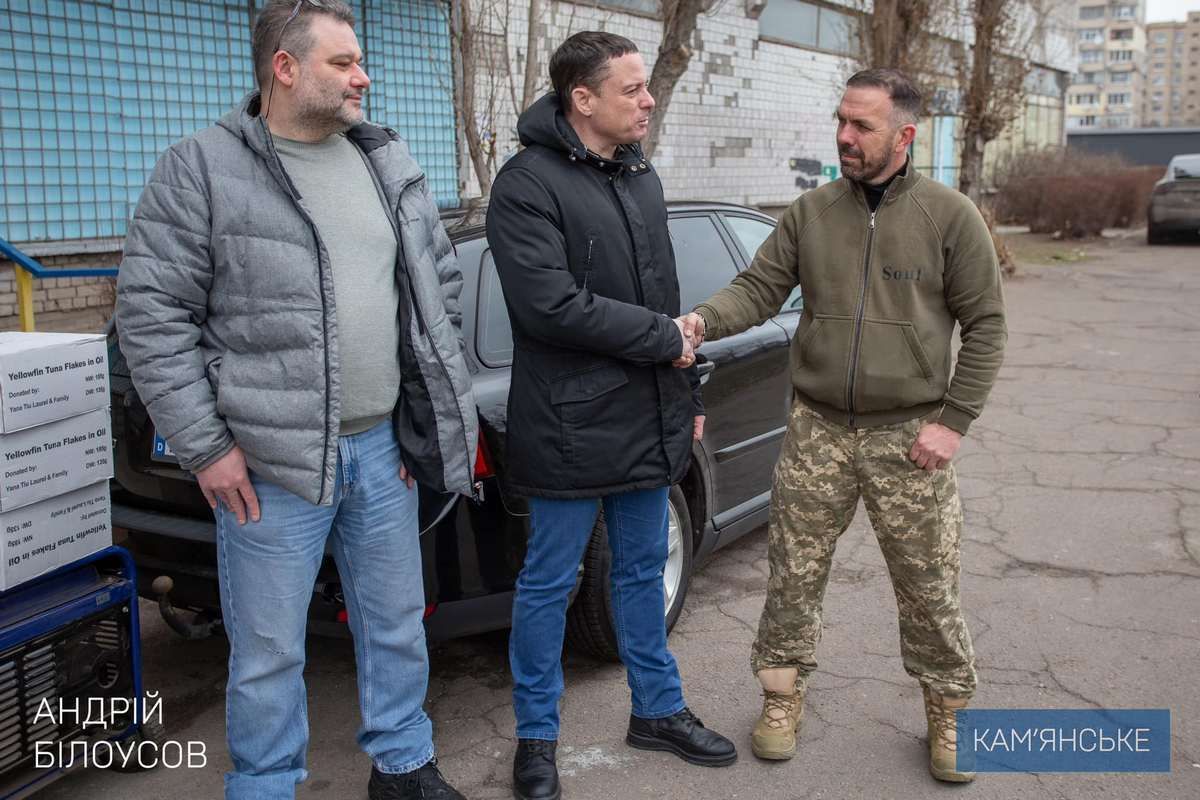 Для Батальйону Безпілотних Систем 116-ї ОМБр У Кам’янському військовим передали автівку, генератор та смаколики 2