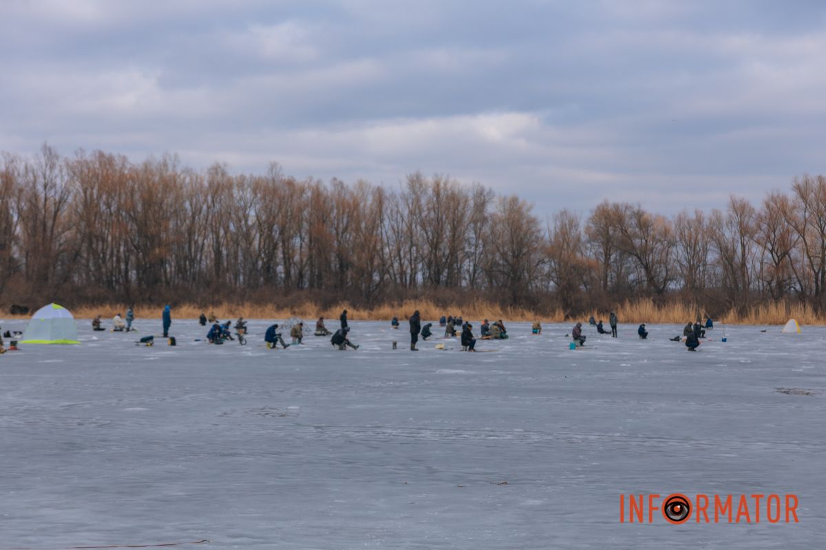 Больше людей мы увидели на Красном Камне