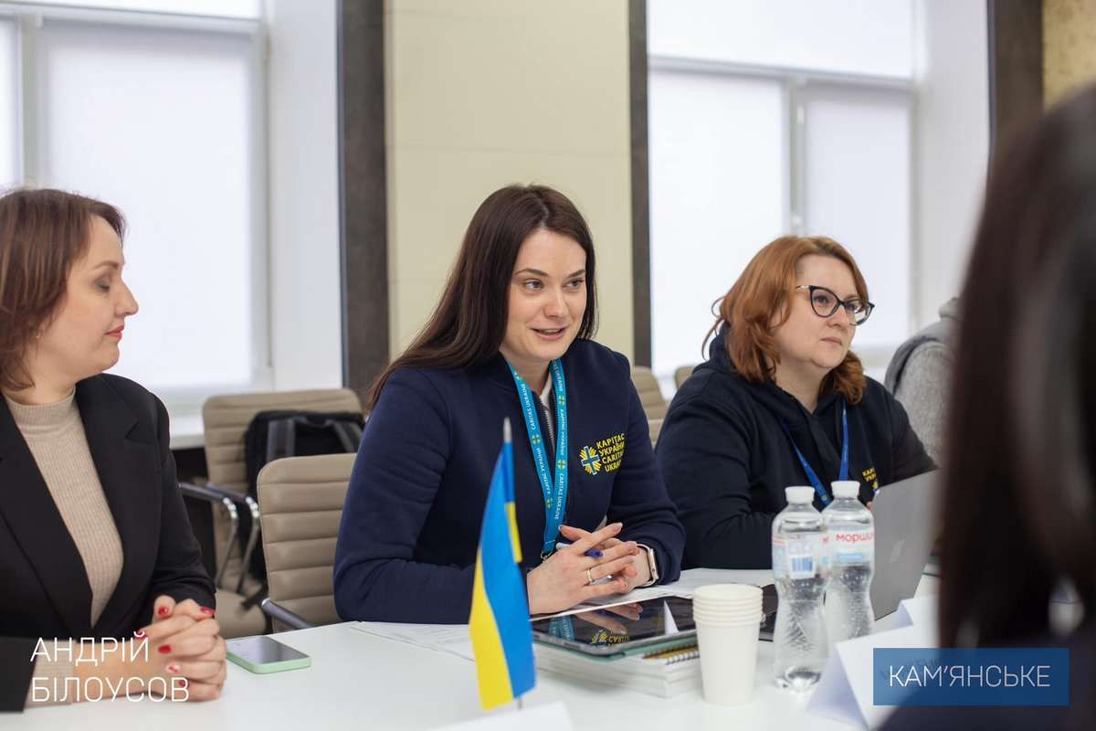 Мэр Каменского встретился с представителями организации «Каритас Украины» 1