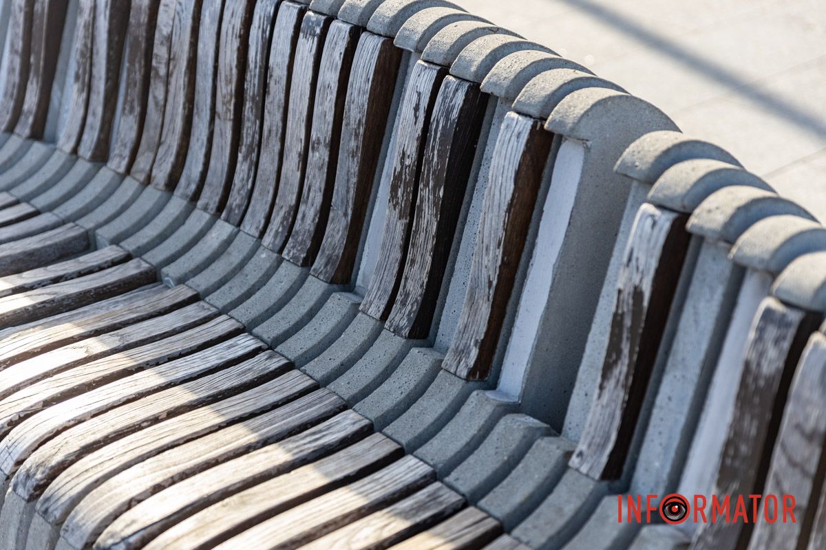 Любимое место горожан приходит в упадок: что произошло со сквером Прибрежным в Днепре 16