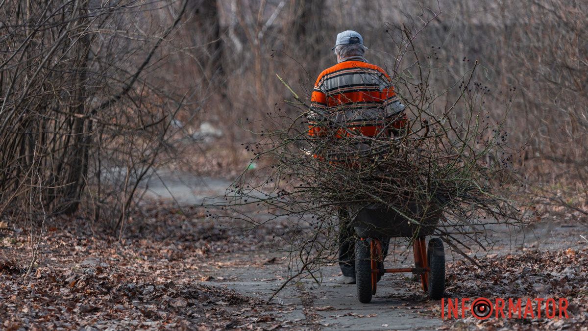 На зміну сонячним дням прийдуть хмари: що буде з погодою у Дніпрі 12 березня