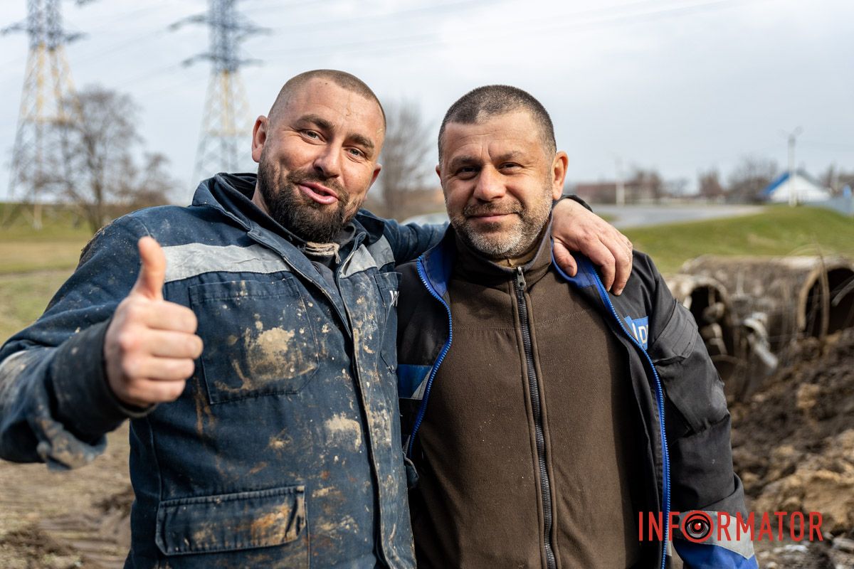 На місці працюють понад 10 комунальників