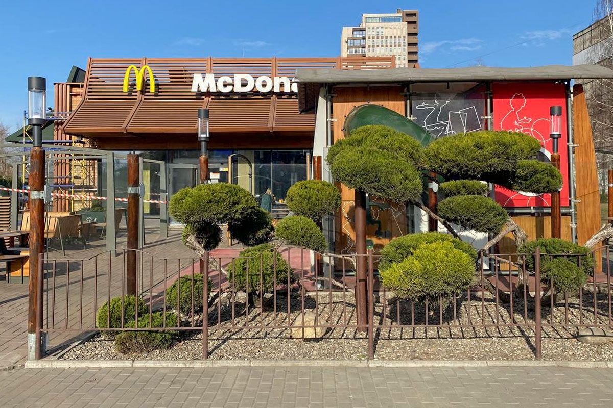 Команда Інформатора вирішила дізнатись, яка ситуація у Дніпрі McDonald’s повернув сніданки: чи зʼявились вони у Дніпрі 4