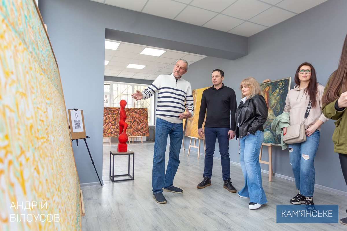 Об этом сообщил мэр Каменского Андрей Белоусов. Об этом сообщил мэр Каменского Андрей Белоусов.