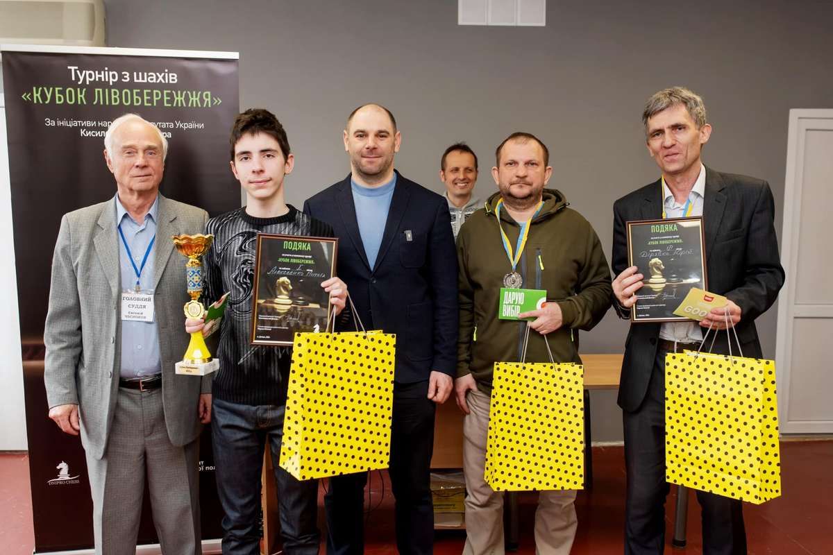 Парень завоевал кубок