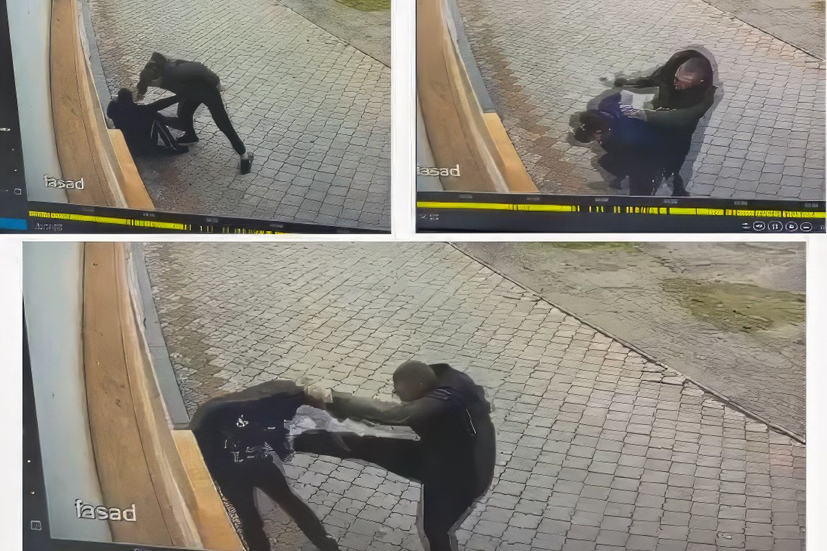 24 марта в Кривом Роге двое мужчин напали на специального корреспондента онлайн-медиа "Свои. Кривой Рог" Сергея Терещенко 24 марта в Кривом Роге двое мужчин напали на специального корреспондента онлайн-медиа "Свои. Кривой Рог" Сергея Терещенко