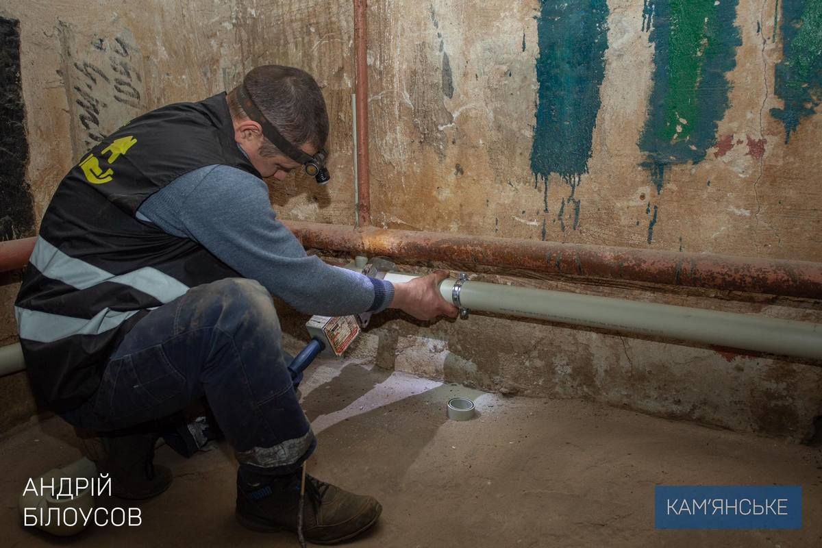 Программа действует в городе с 2018 года Мэр Каменского проверил ремонты по программе поддержки ОСМД и ЖСК