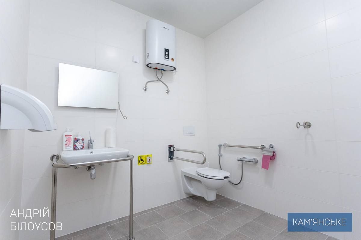 Амбулаторию №7 в Каменском открыли после капитального ремонта 8