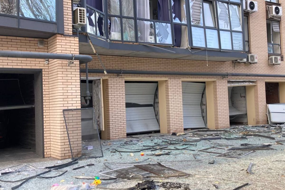 Через атаку виник ряд пожеж – усі ліквідували до ранку Через атаку виник ряд пожеж – усі ліквідували до ранку