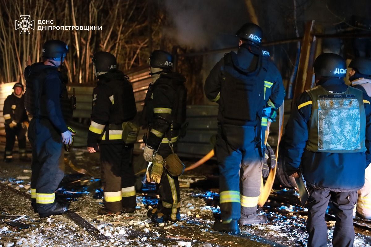 Серия взрывов в Днепре вечером 26 марта: фото и подробности от полиции, спасателей и прокуратуры 4