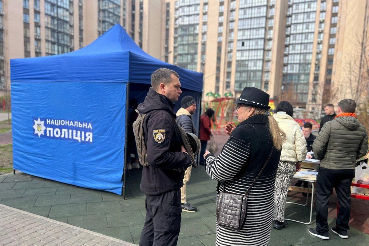 Серия взрывов в Днепре вечером 26 марта: фото и подробности от полиции, спасателей и прокуратуры 12