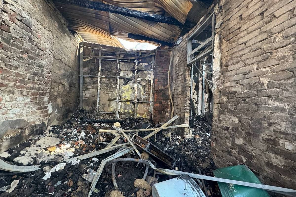 Понівечений будинок 