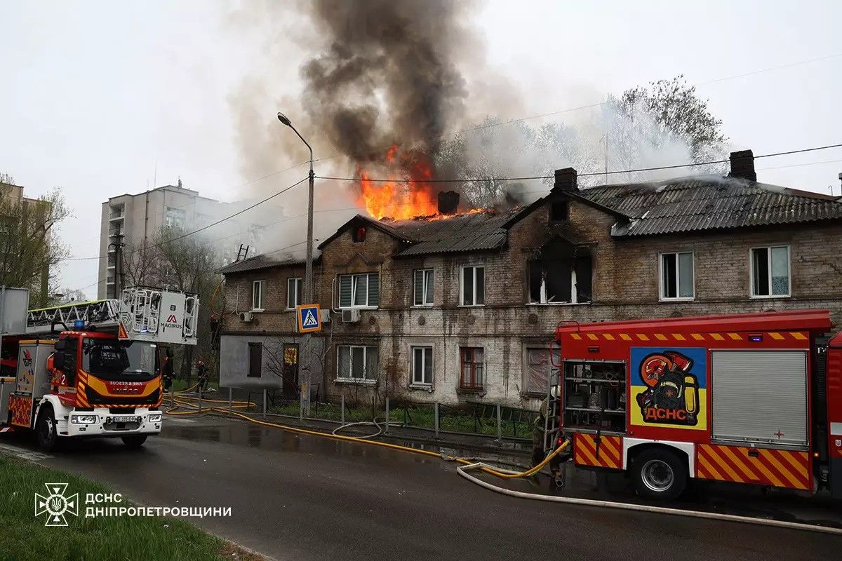 Люди целые Люди целые