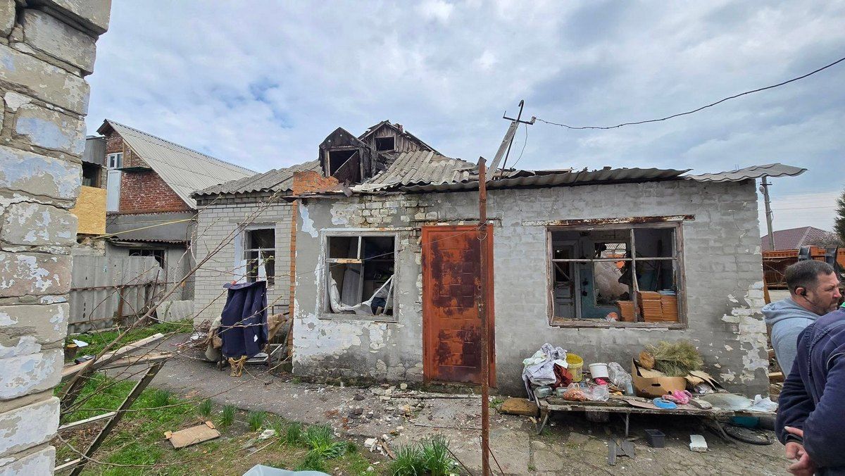  В одному з помешкань знаходились 4 жінки, вони дивом вижили