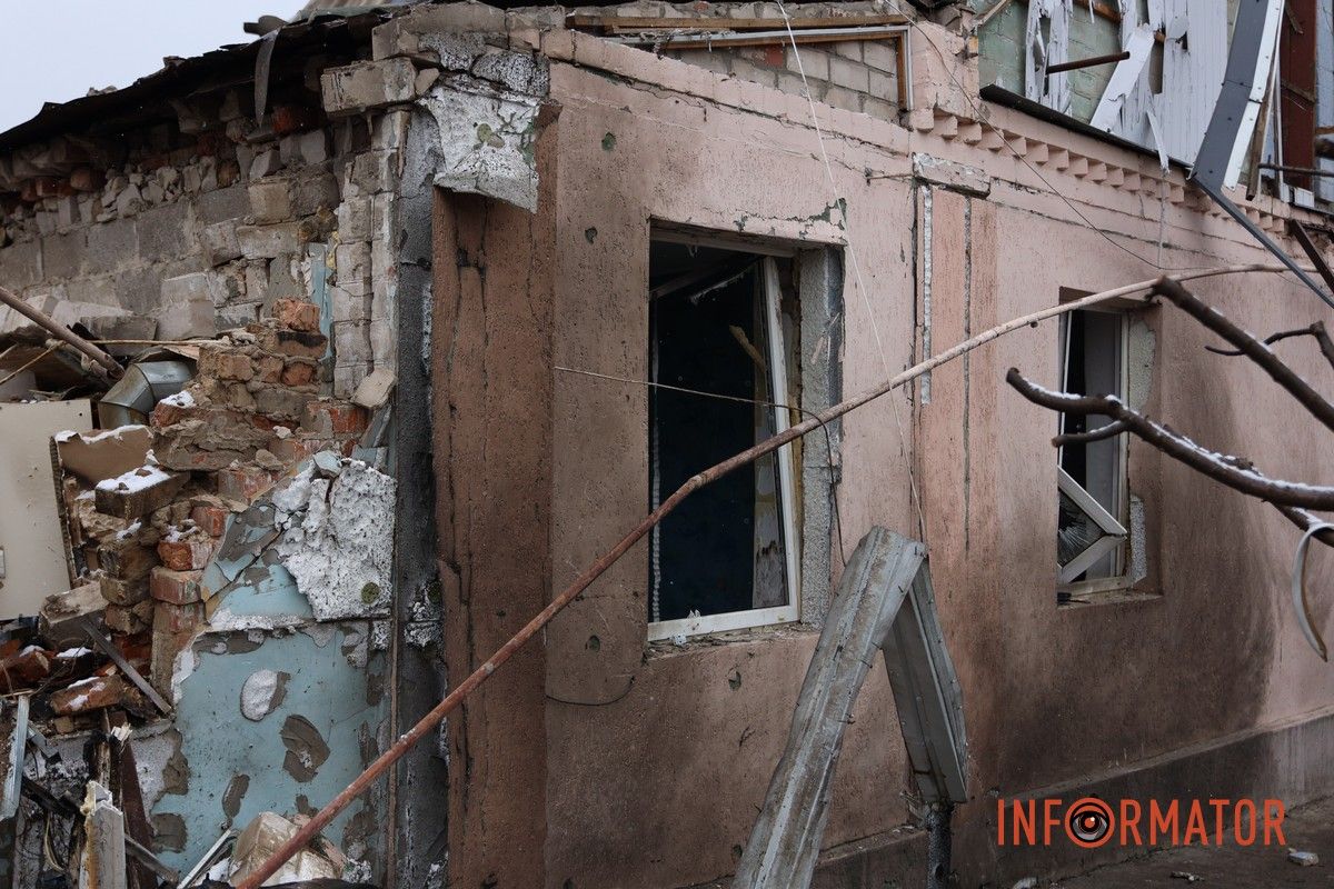 Вибиті вікна, руїна та знищені автомобілі: як виглядають місця ударів рф «Шахедами» по Дніпру 30