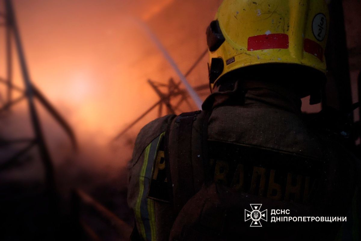 На жаль, від атаки загинула одна людина, працівник підприємства, а кількість постраждалих уже збільшилася до 6 На жаль, від атаки загинула одна людина, працівник підприємства, а кількість постраждалих уже збільшилася до 6