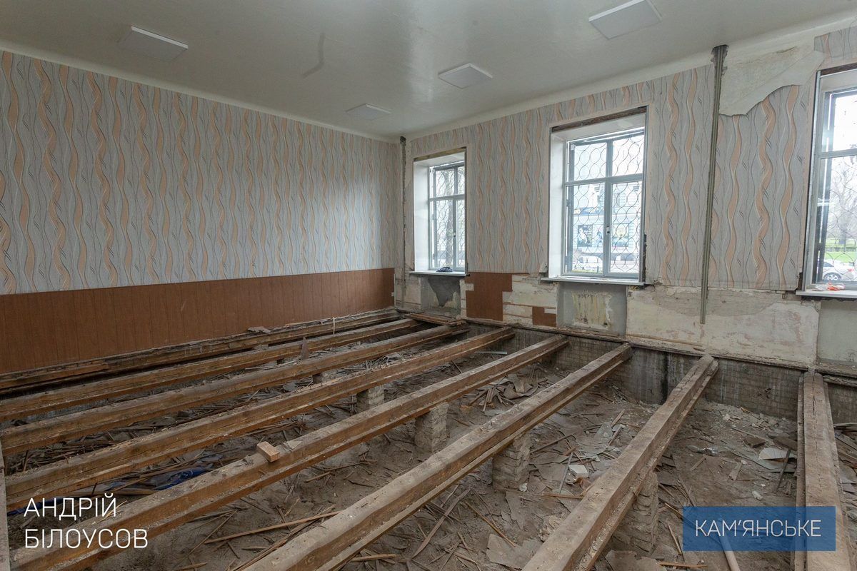 «Роботи ведуться згідно з графіком»: у Кам’янському оновлюють ліцеї 6