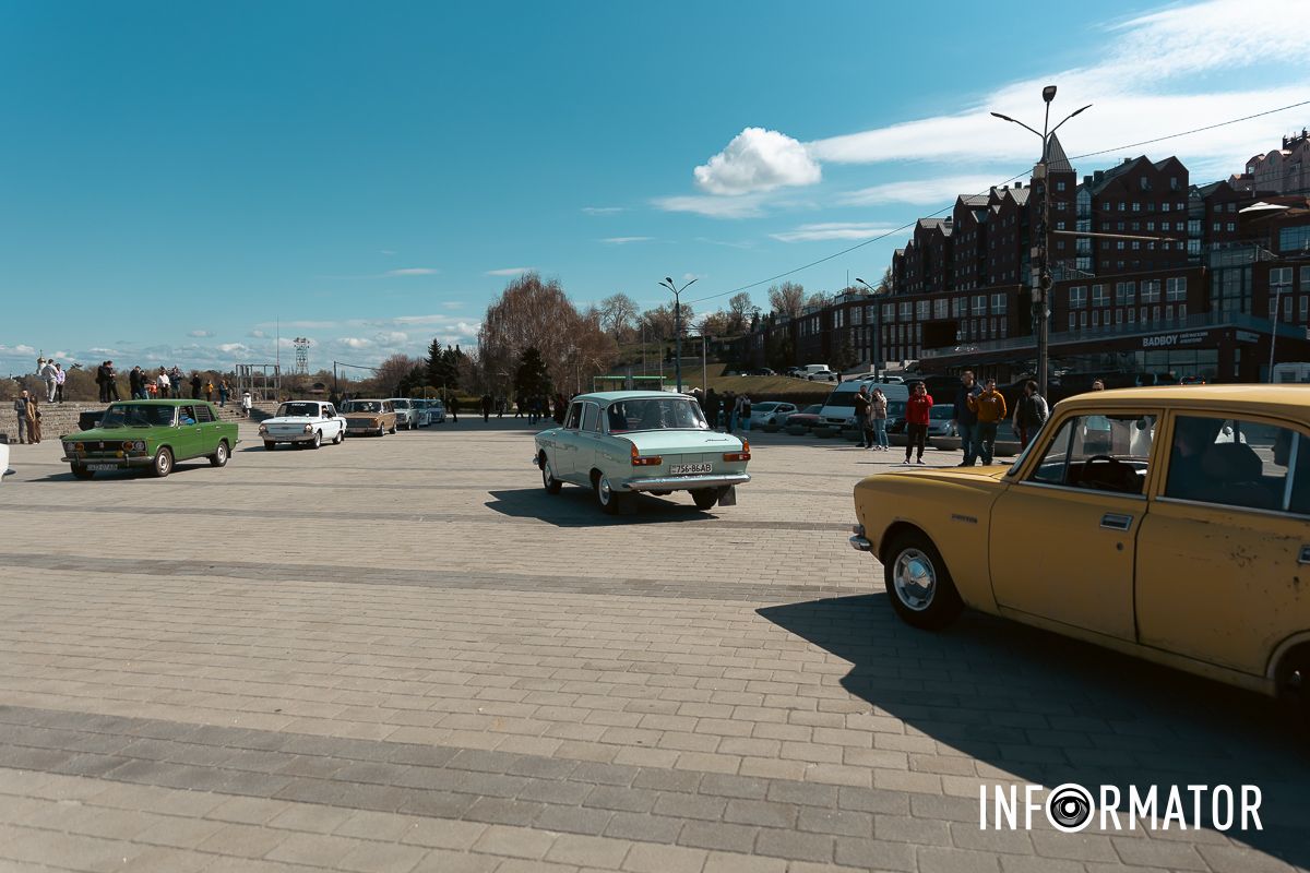 Глядачі проводжають пробіг