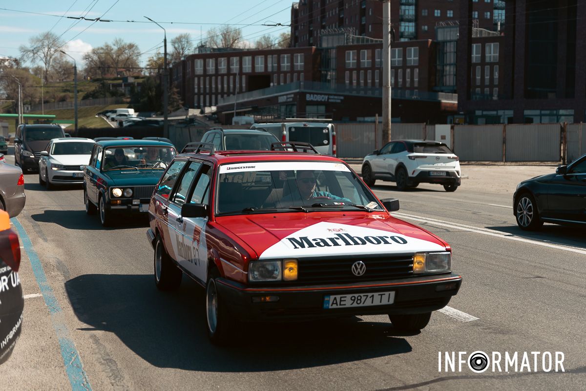 Гарна автівка