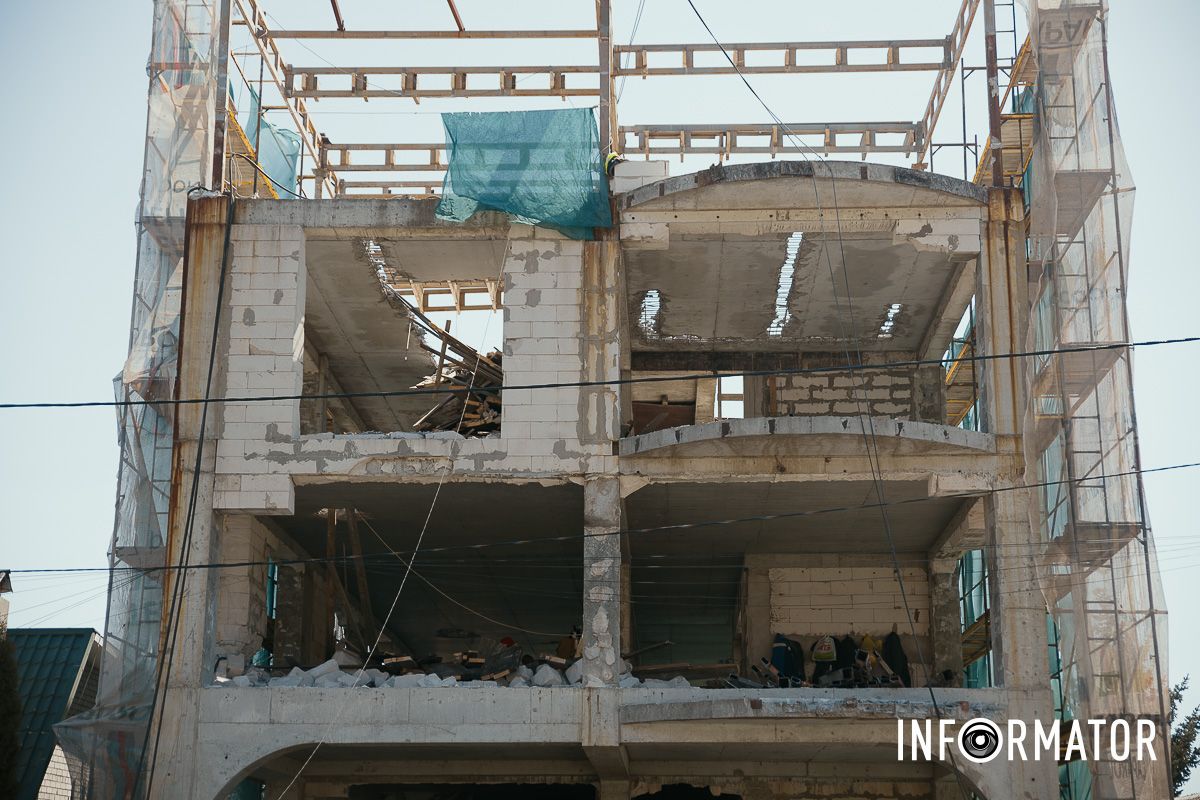 У міськраді Дніпра заявили, що у місті “рішуче протидіють незаконному будівництву та відстоюють  інтереси міської громади”.  У міськраді Дніпра заявили, що у місті “рішуче протидіють незаконному будівництву та відстоюють  інтереси міської громади”.