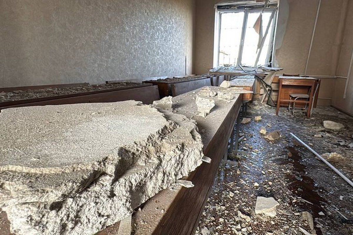 Поранених серед студентів немає «Є загроза обвалу»: у Дніпрі «Шахед» влучив у медичний університет, пошкоджений анатомічний музей 3