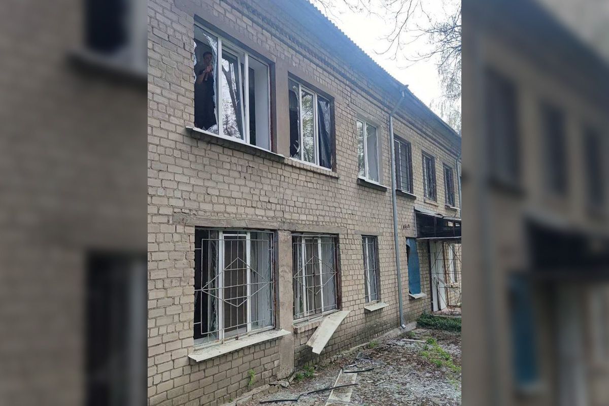 Лунали вибухи, понівечені житлові будинки, вибиті вікна, пошкоджені автівки