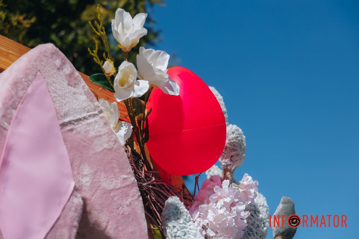 Яркая фотозона привлекает внимание