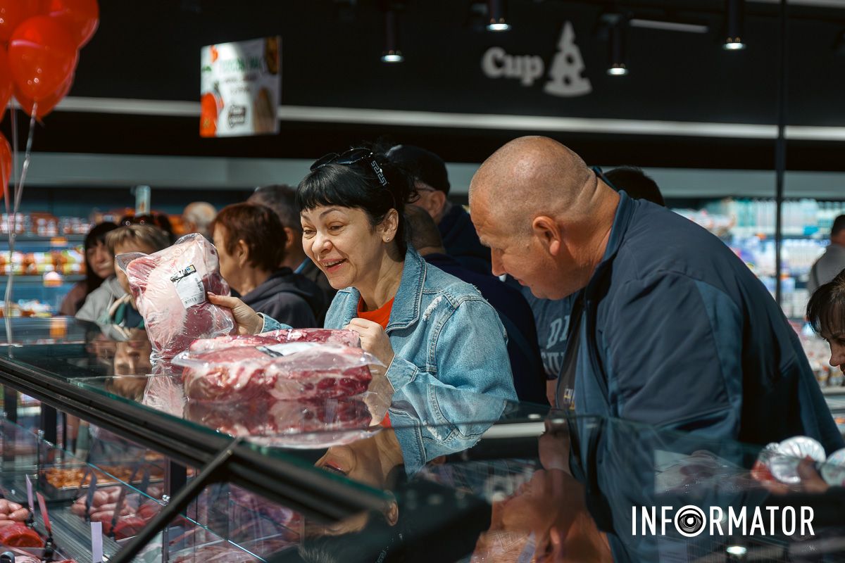 "Свежее мясо" теперь и в «АТБ»: в Днепре сеть открыла новые отделы 21