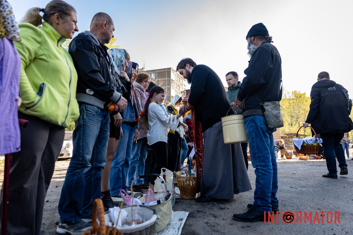 Святкові обряди попри війну: як Дніпро зустрічає Великдень 7
