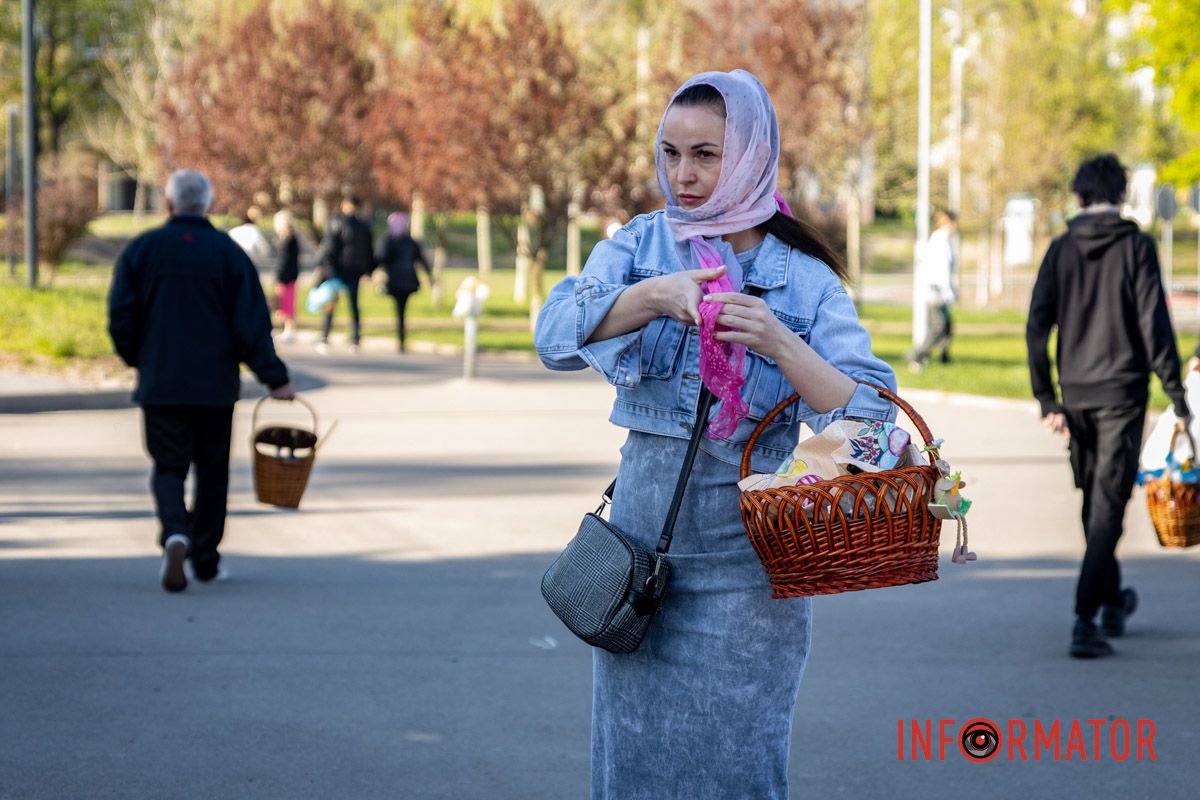 Святкові обряди попри війну: як Дніпро зустрічає Великдень 14