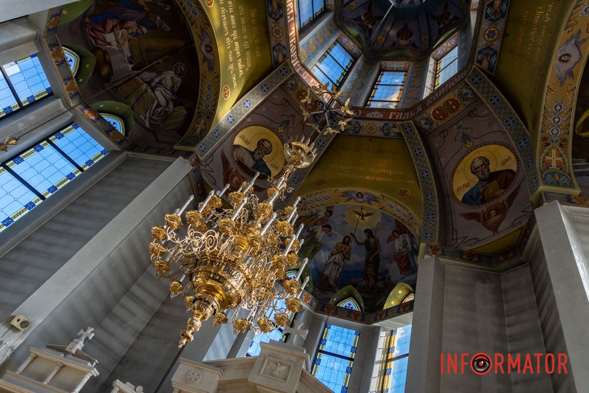 Святкові обряди попри війну: як Дніпро зустрічає Великдень 22