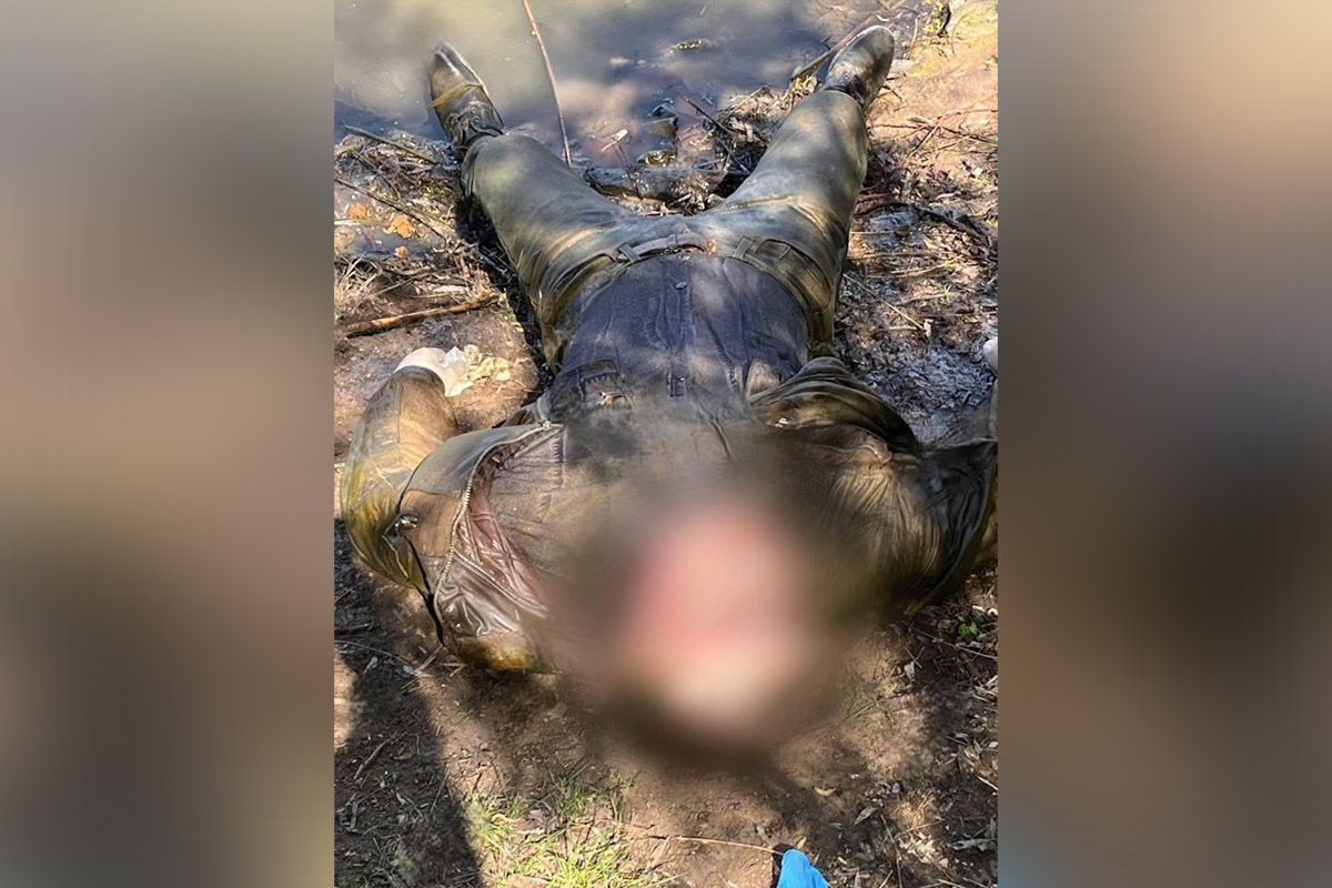 У Кривому Розі дістали з води тіло невідомого чоловік