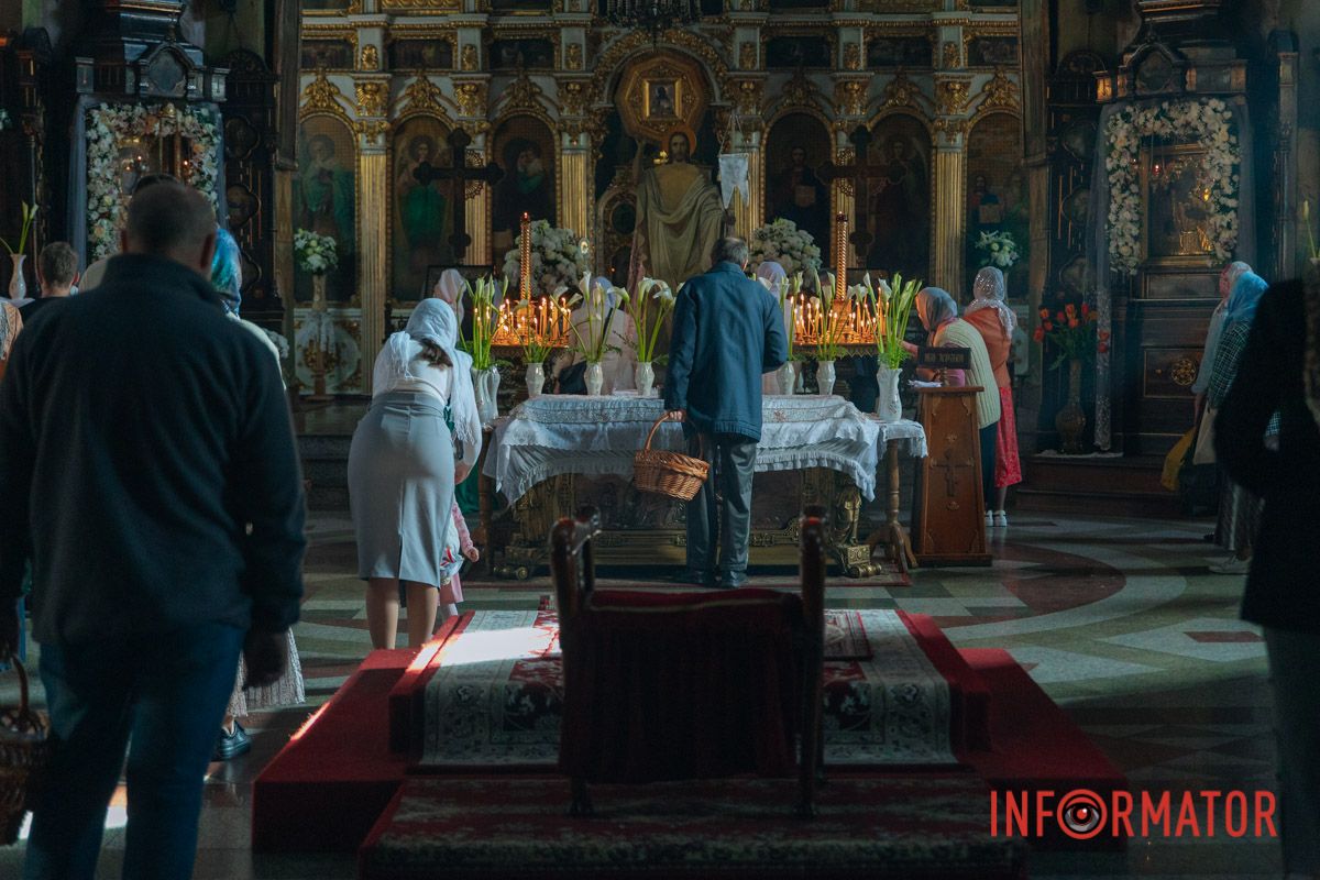 Святкові обряди попри війну: як Дніпро зустрічає Великдень 38