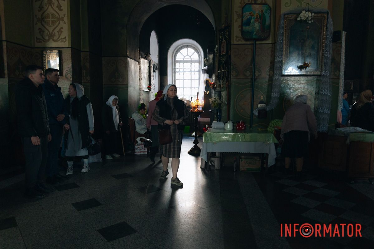 Святкові обряди попри війну: як Дніпро зустрічає Великдень 40