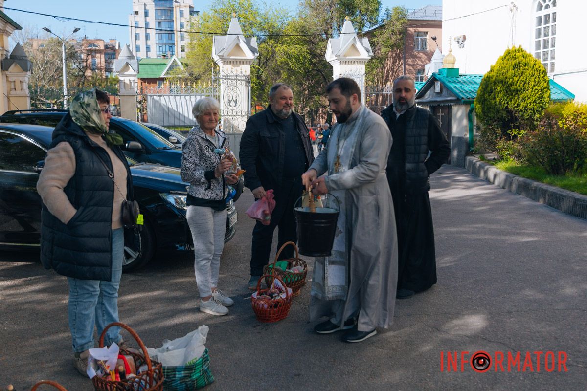 Святкові обряди попри війну: як Дніпро зустрічає Великдень 58