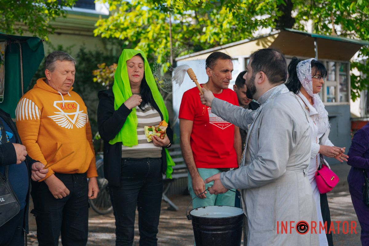 Святкові обряди попри війну: як Дніпро зустрічає Великдень 52