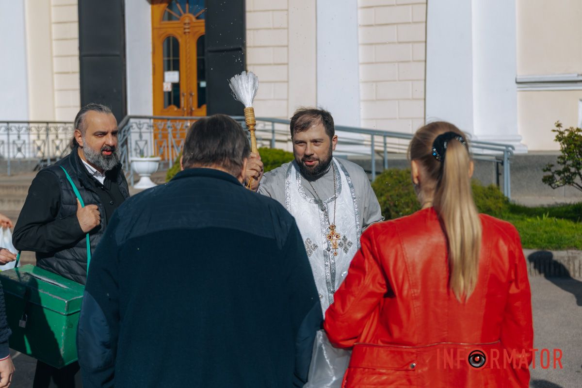 Святкові обряди попри війну: як Дніпро зустрічає Великдень 57