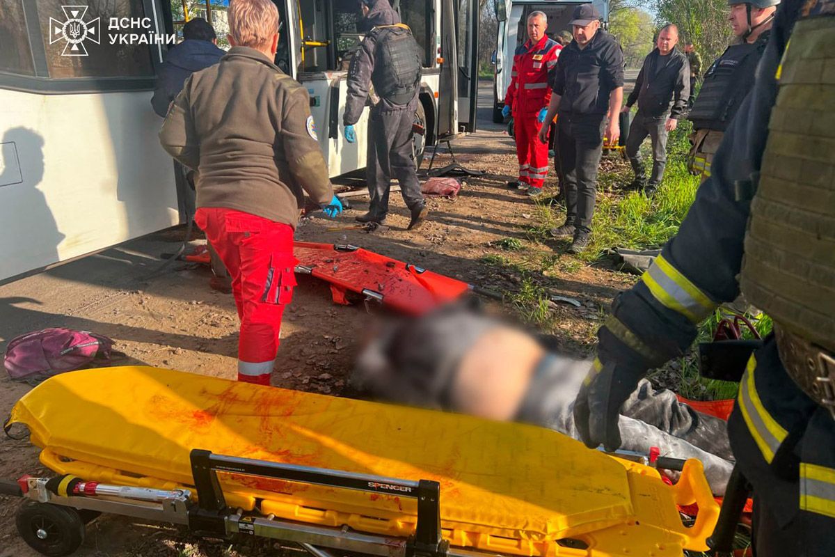 Це були робітники та робітниці гірничозбагачувального комбінату