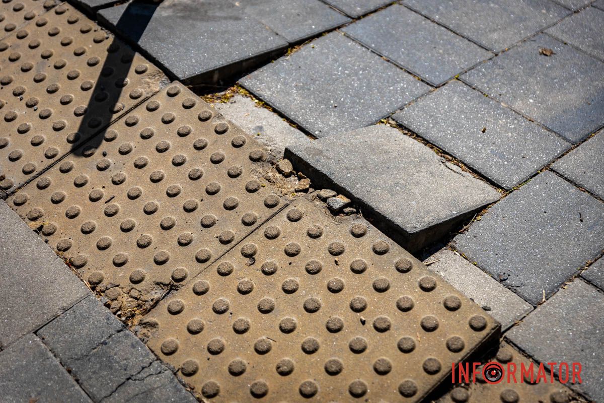 Пешеходам также нужно быть осторожными Пешеходам также нужно быть осторожными