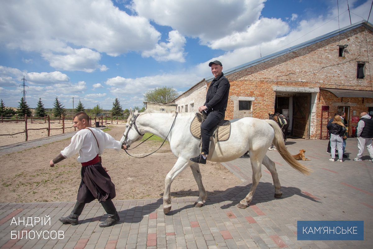 Ветерани з Дніпропетровської області відпочили на кінній фермі в Єлизаветівці 6