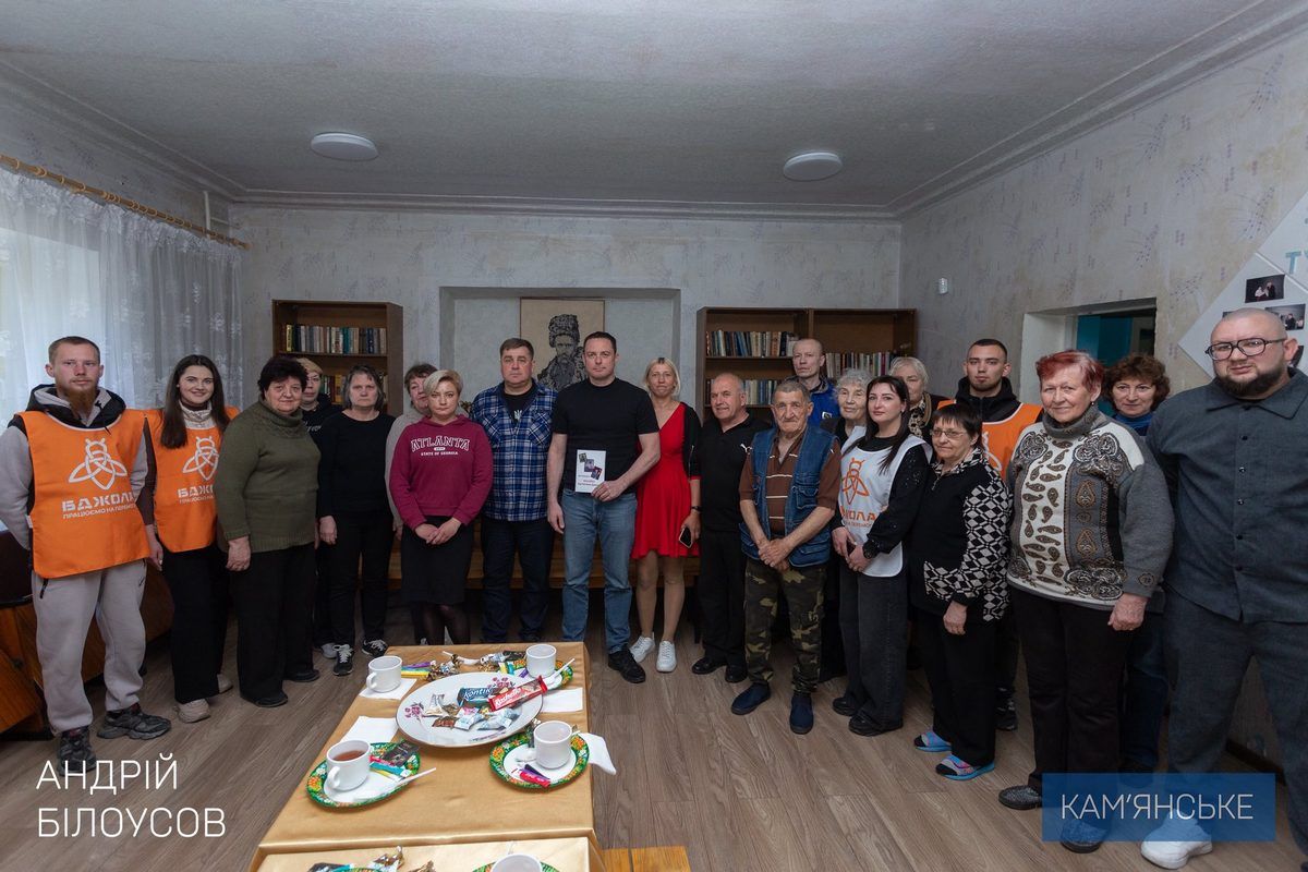 Мэр Каменского посетил переселенцев, проживающих в городском Центре предоставления социальных услуг 6