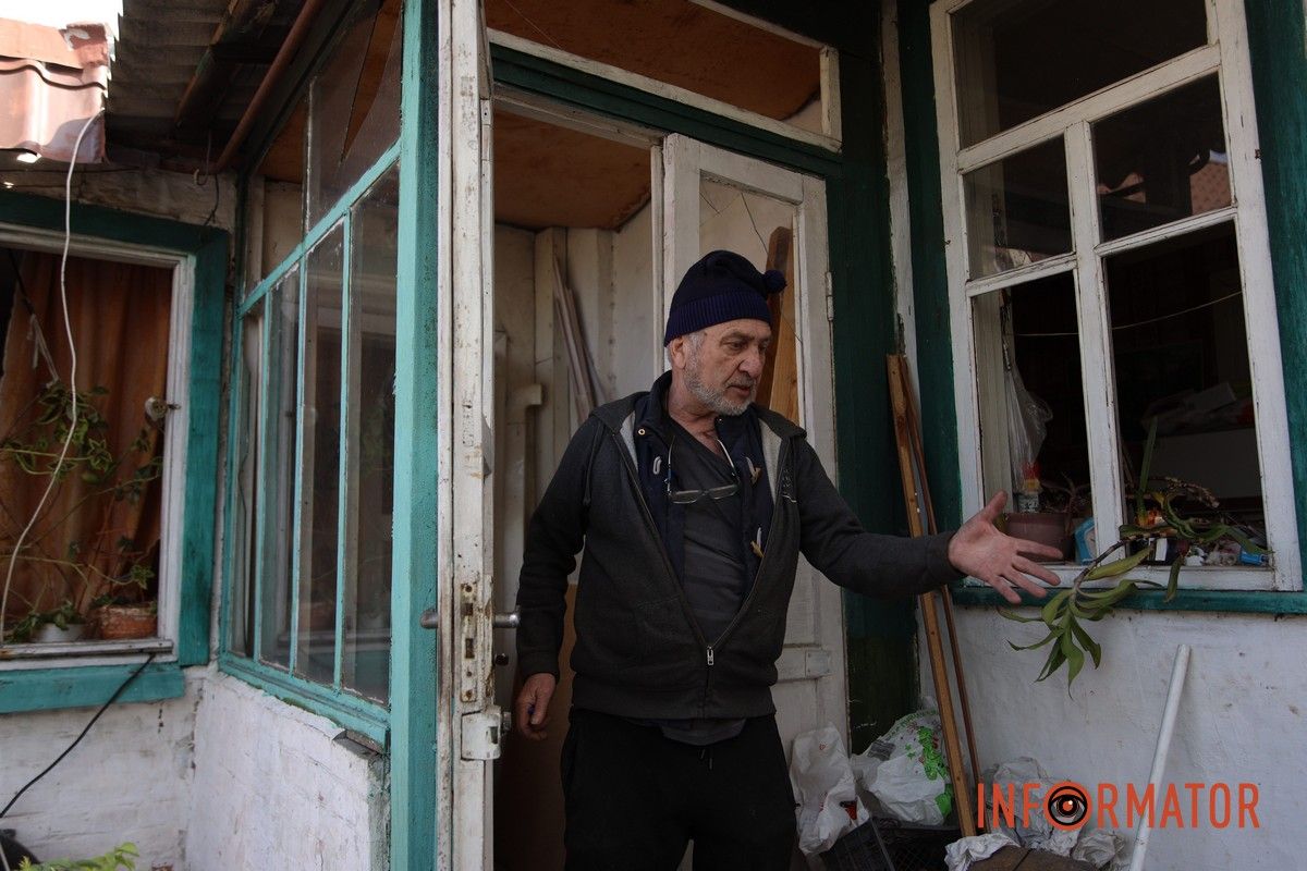 Разбитые дома в частном секторе: фоторепортаж Информатора с мест вражеской атаки «Шахедами» по Днепру 6