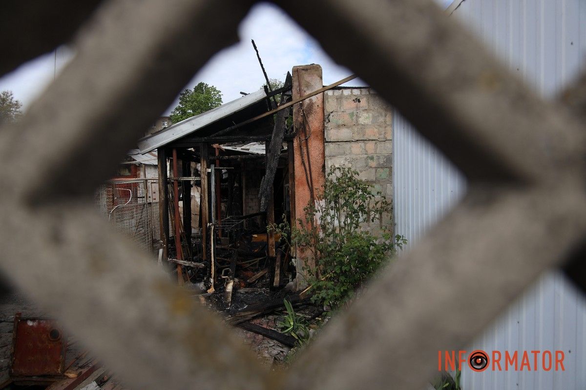 Разбитые дома в частном секторе: фоторепортаж Информатора с мест вражеской атаки «Шахедами» по Днепру 1