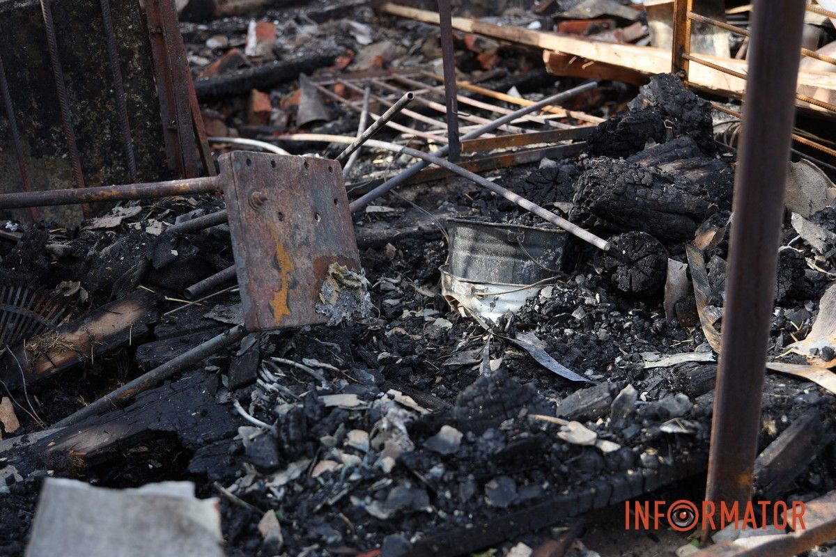 Разбитые дома в частном секторе: фоторепортаж Информатора с мест вражеской атаки «Шахедами» по Днепру 27