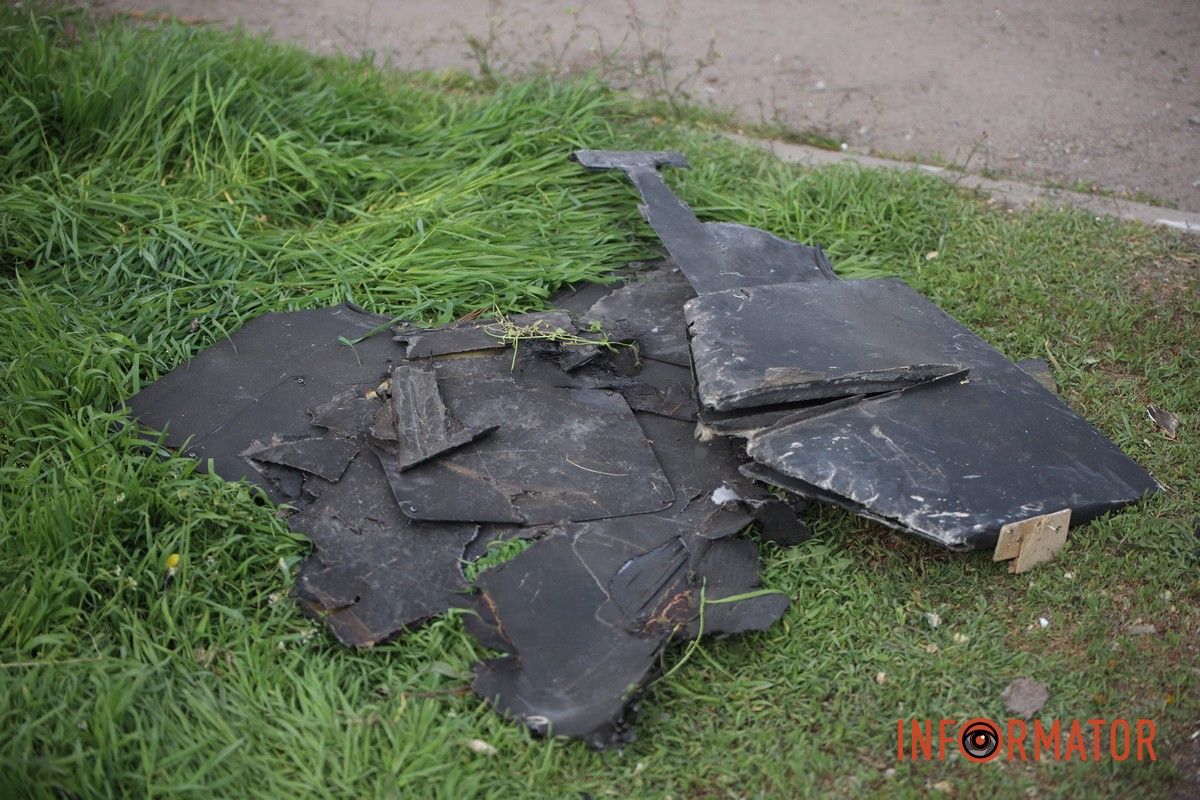 Разбитые дома в частном секторе: фоторепортаж Информатора с мест вражеской атаки «Шахедами» по Днепру 21