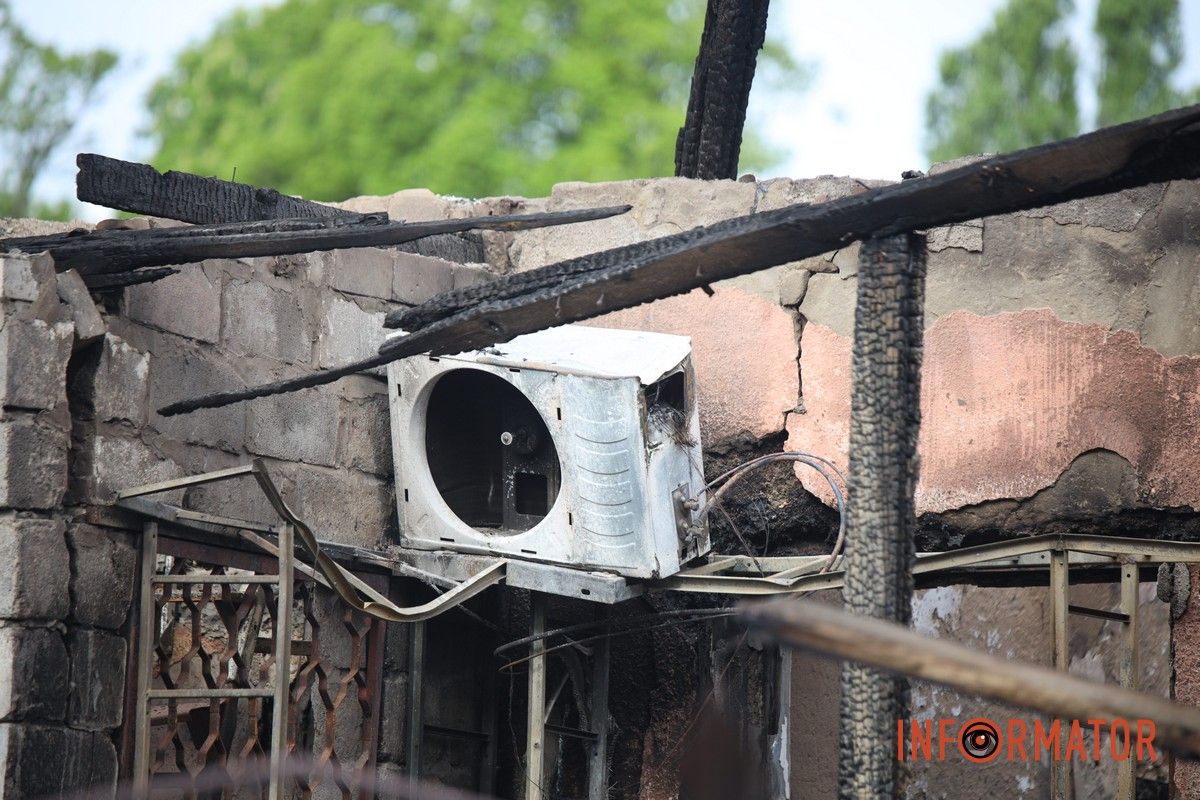 Разбитые дома в частном секторе: фоторепортаж Информатора с мест вражеской атаки «Шахедами» по Днепру 22