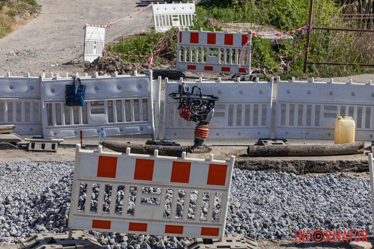 Робота на ділянці кипить Робота на ділянці кипить