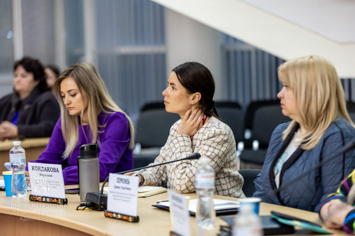 Доступні ЦНАП, комфортні маршрути містом, заняття спортом та розвиток кар’єри: в області представили проєкти з безбар’єрності 4