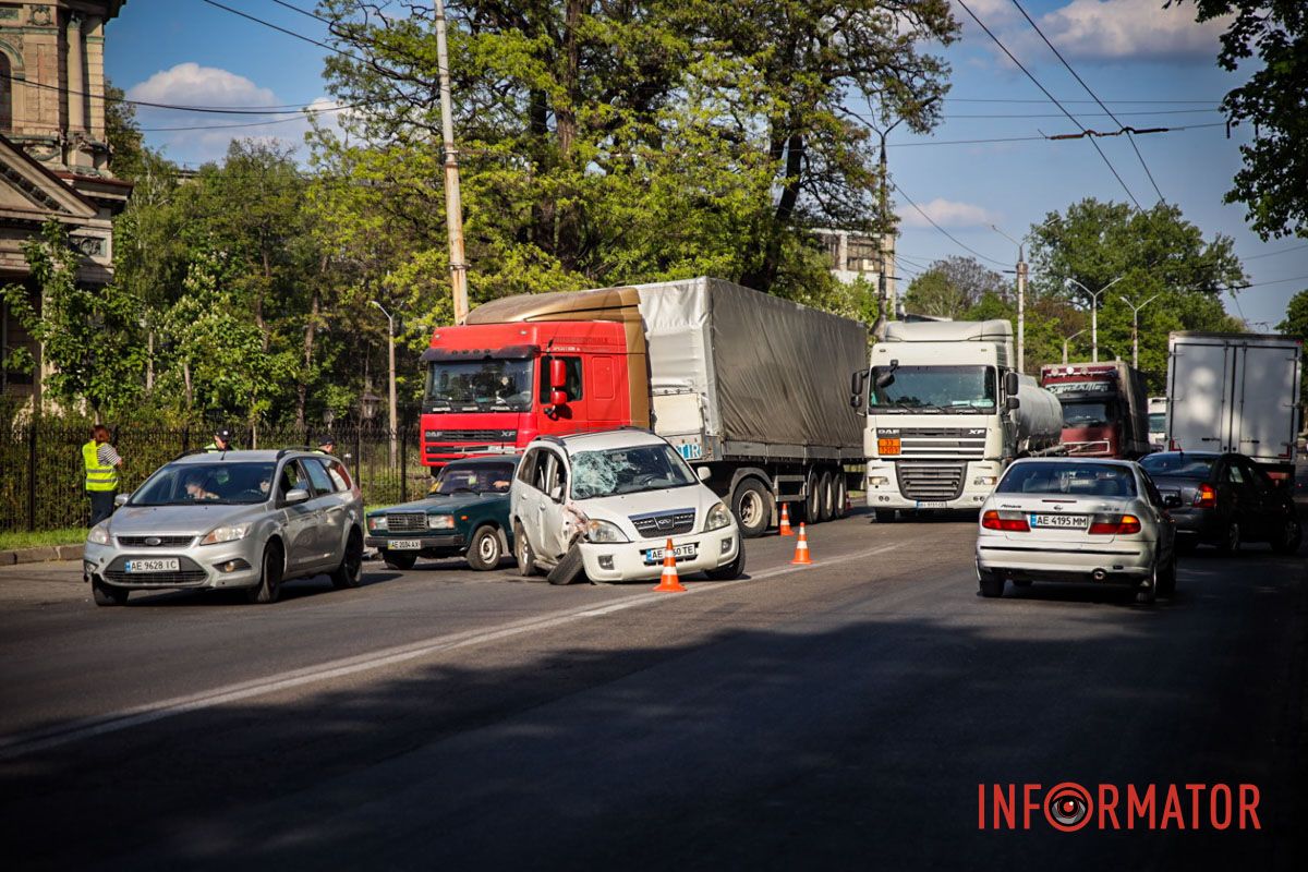 Авария произошла около 16:00