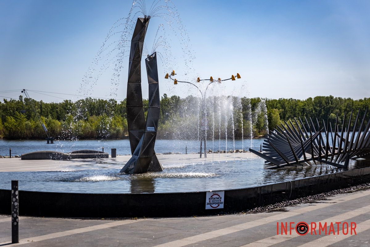 По данным горсовета, запустили 14 фонтанов